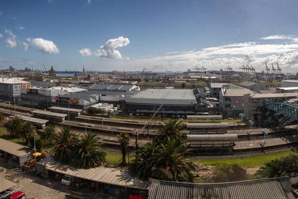 7th Floor Wex1 703 Apartment Cape Town